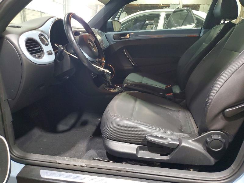 65151716 :رقم المزاد ، 3VWJX7AT5CM624957 vin ، 2012 Volkswagen Beetle مزاد بيع