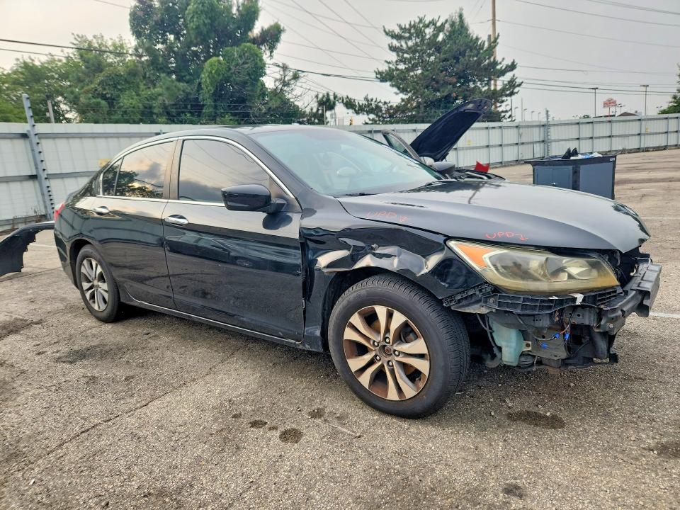 64298846 :رقم المزاد ، 1HGCR2F30FA029826 vin ، 2015 Honda Accord مزاد بيع