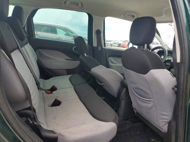 2014 Fiat 500l მანქანა იყიდება აუქციონზე, vin: ZFBCFABH9EZ001514, აუქციონის ნომერი: 64623046