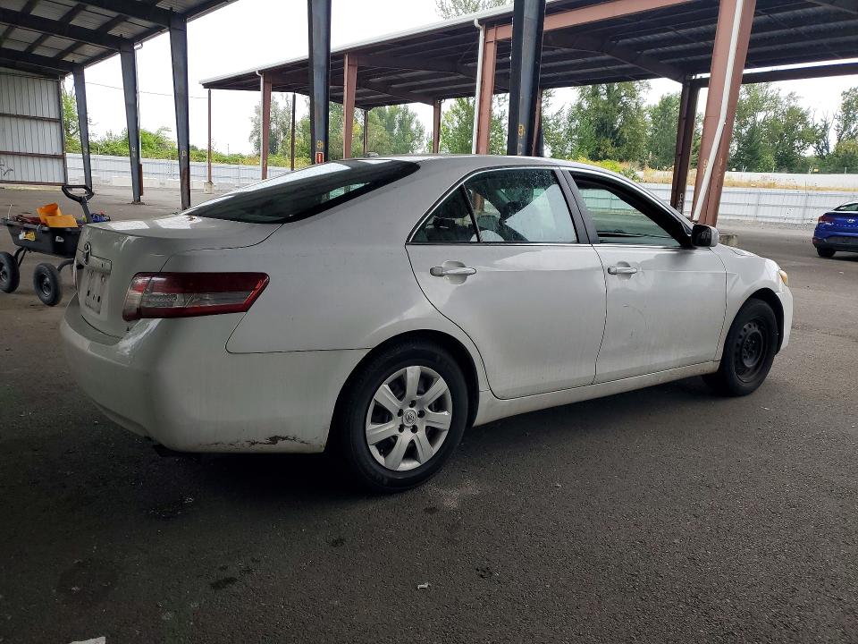 2011 Toyota Camry მანქანა იყიდება აუქციონზე, vin: 4T4BF3EK2BR174216, აუქციონის ნომერი: 65550646