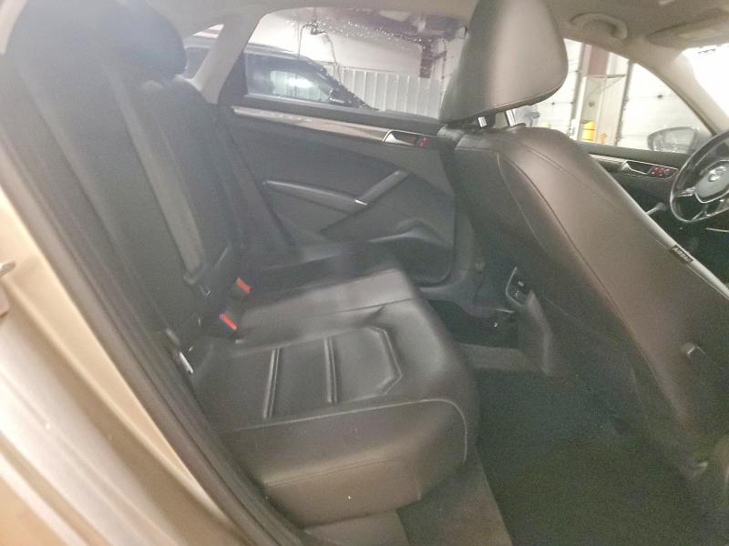 Продажа на аукционе авто 2016 Volkswagen Passat, vin: 1VWBT7A35GC007906, номер лота: 63754096