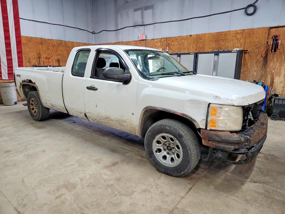 Продажа на аукционе авто 2009 Chevrolet Silverado, vin: 1GCEK19J19E103753, номер лота: 64948396