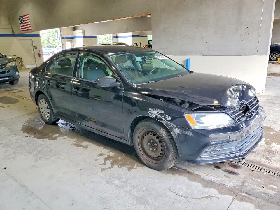 63953896 :رقم المزاد ، 3VW267AJ8GM266121 vin ، 2016 Volkswagen Jetta مزاد بيع