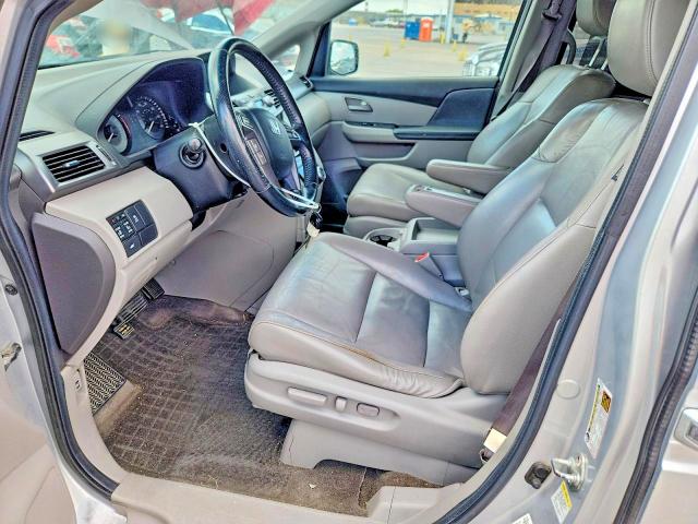 67553286 :رقم المزاد ، 5FNRL5H63DB054145 vin ، 2013 Honda Odyssey مزاد بيع