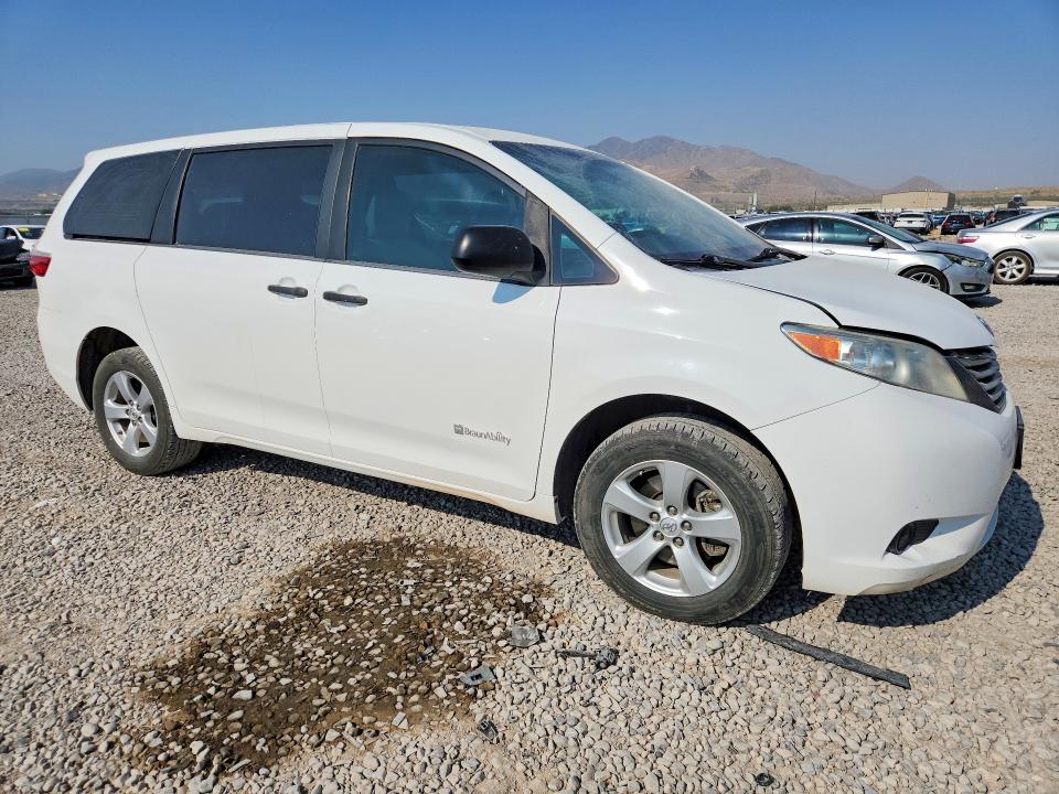 Aukcja sprzedaży 2017 Toyota Sienna, vin: 5TDZZ3DC8HS875841, numer aukcji: 63424256
