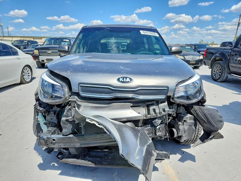 64470256 :رقم المزاد ، KNDJN2A28K7661139 vin ، 2019 Kia Soul مزاد بيع