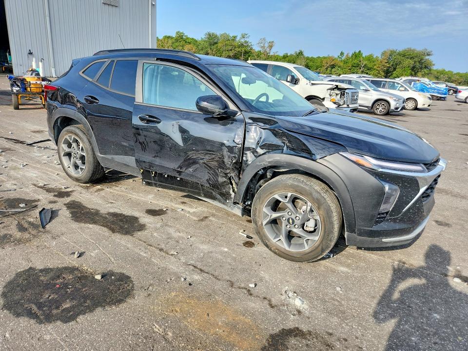 65461656 :رقم المزاد ، KL77LHEP3SC109836 vin ، 2025 Chevrolet Trax مزاد بيع