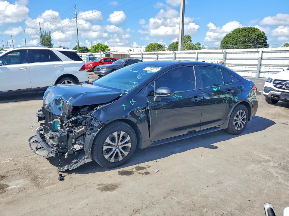 Продаж на аукціоні авто 2021 Toyota Corolla, vin: JTDEAMDE5MJ030479, номер лоту: 64375316