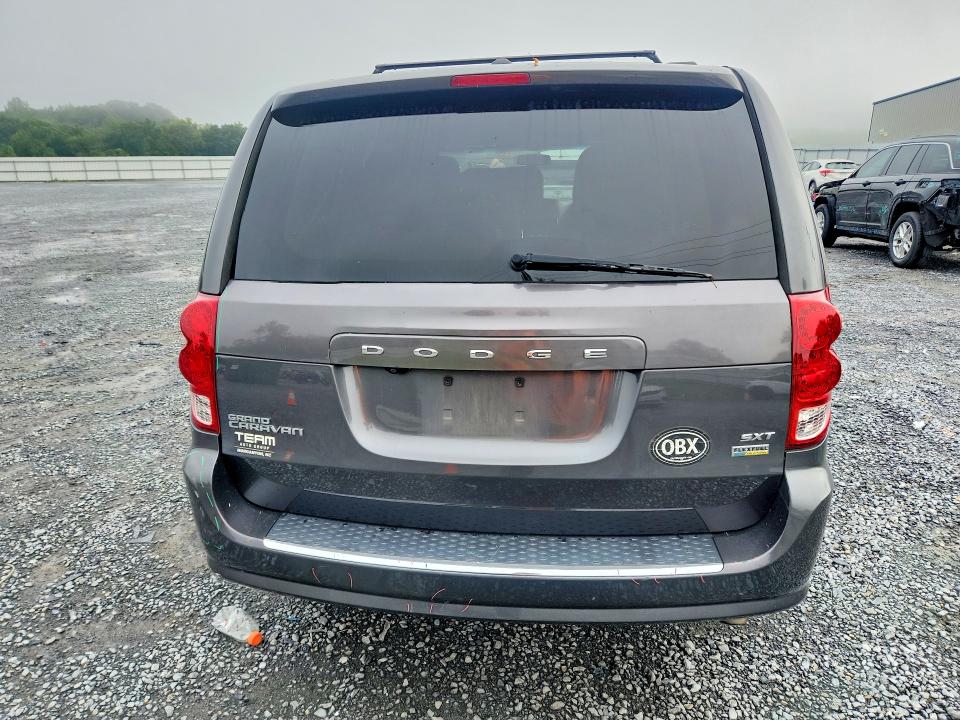 63883056 :رقم المزاد ، 2C4RDGCG7HR817769 vin ، 2017 Dodge Grand Caravan مزاد بيع