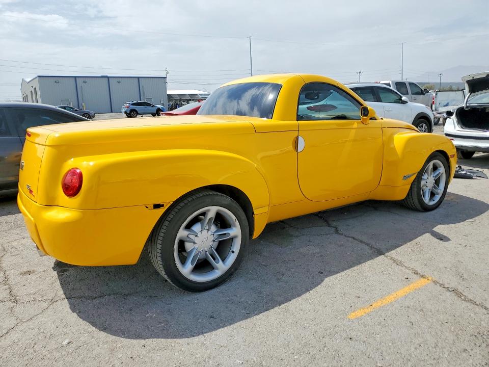 2004 Chevrolet Ssr მანქანა იყიდება აუქციონზე, vin: 1GCES14P84B111967, აუქციონის ნომერი: 64682456