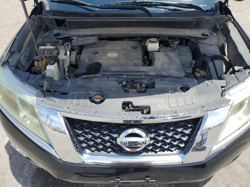 64231166 :رقم المزاد ، 5N1AR2MN6FC677679 vin ، 2015 Nissan Pathfinder مزاد بيع