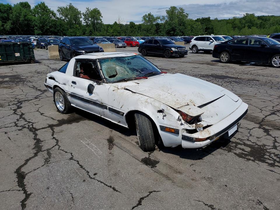 1984 Mazda Rx7 მანქანა იყიდება აუქციონზე, vin: JM1FB3310E0837784, აუქციონის ნომერი: 63559456