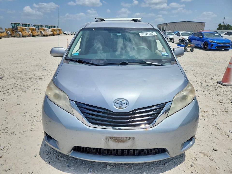 Продажа на аукционе авто 2014 Toyota Sienna, vin: 5TDKK3DCXES508313, номер лота: 63583536