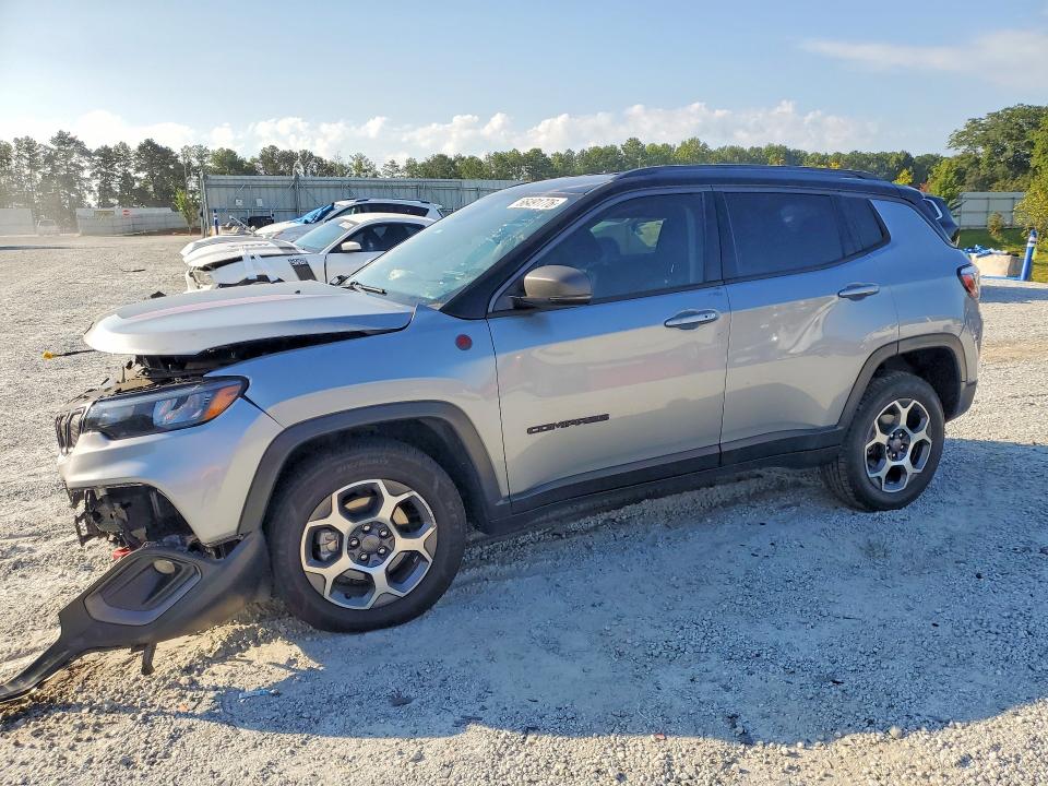 66491776 :رقم المزاد ، 3C4NJDDB1NT108742 vin ، 2022 Jeep Compass مزاد بيع