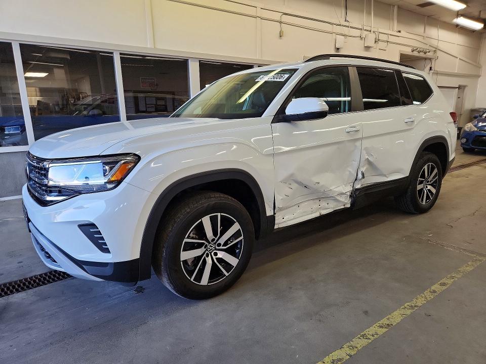 67025006 :رقم المزاد ، 1V2LP2CA1PC550842 vin ، 2023 Volkswagen Atlas مزاد بيع