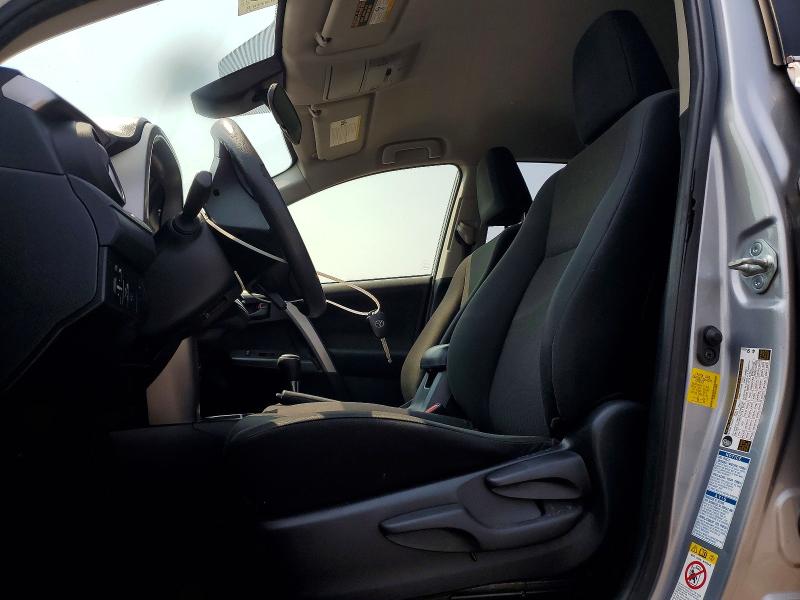 Продаж на аукціоні авто 2018 Toyota Rav4, vin: JTMBFREV3JD255042, номер лоту: 64388546