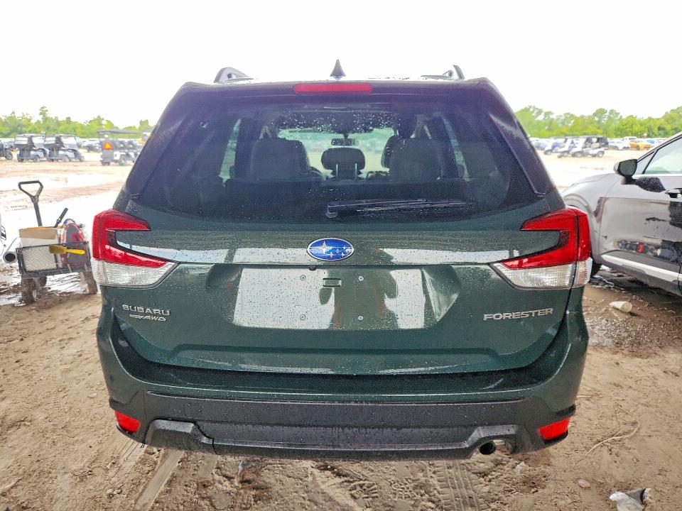Продажа на аукционе авто 2022 Subaru Forester, vin: JF2SKAEC8NH467902, номер лота: 63572346