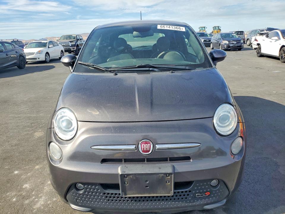 Продажа на аукционе авто 2015 Fiat 500, vin: 3C3CFFGE2FT642316, номер лота: 66141366