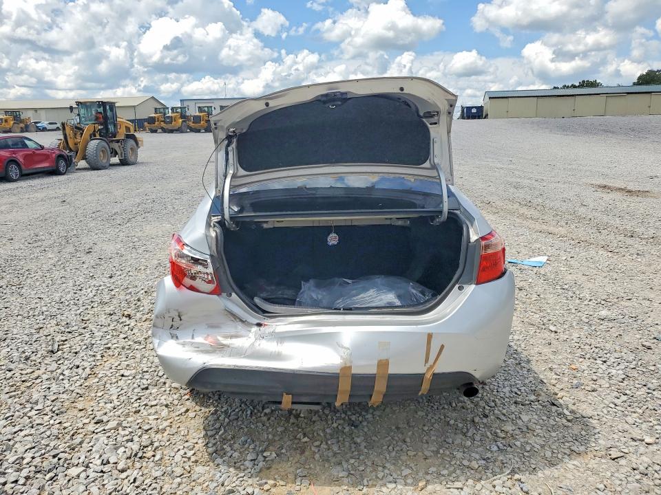 Продажа на аукционе авто 2017 Toyota Corolla, vin: 5YFBURHE1HP736755, номер лота: 63925496