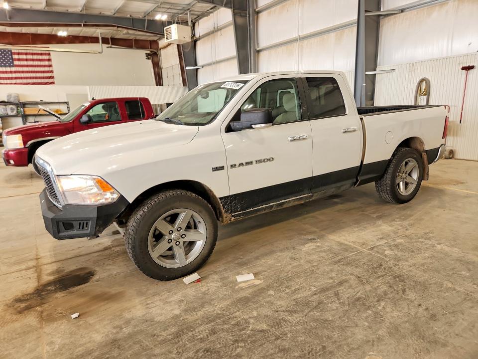 62713726 :رقم المزاد ، 1D7RV1GT8BS532138 vin ، 2011 Dodge Ram 1500 مزاد بيع