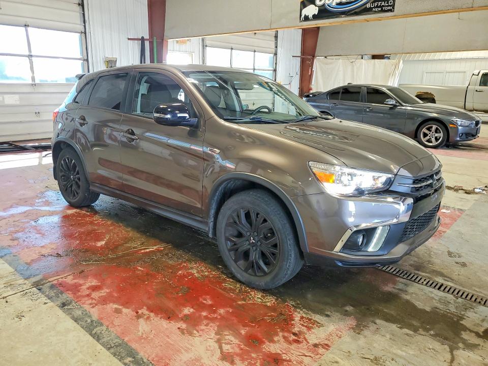 Продажа на аукционе авто 2018 Mitsubishi Outlander Sport, vin: JA4AR3AU4JZ028680, номер лота: 65408026