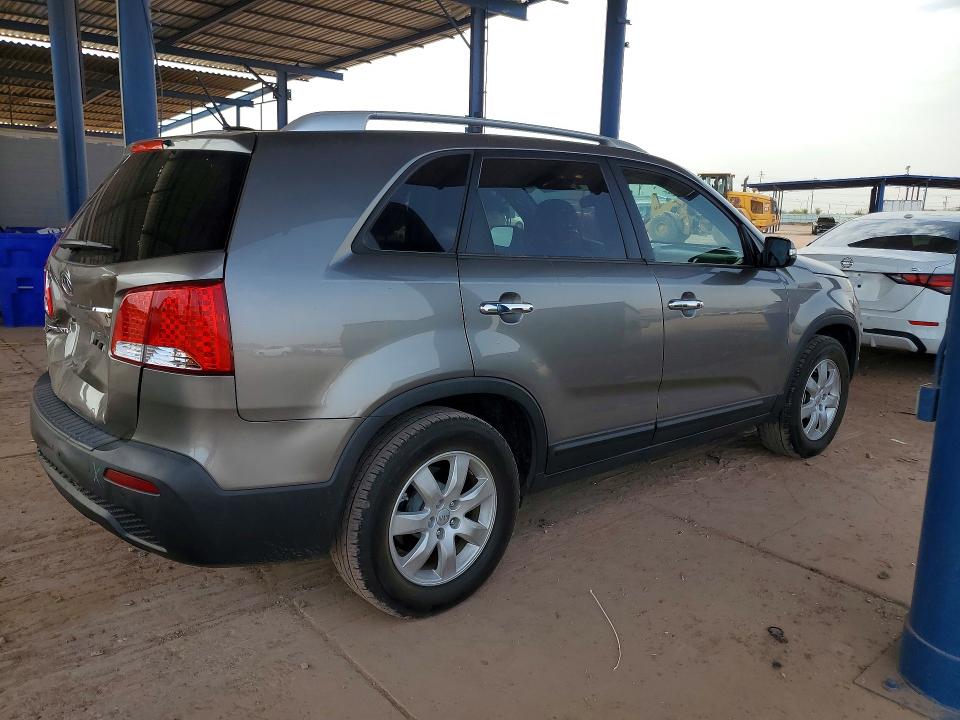 Продажа на аукционе авто 2013 Kia Sorento, vin: 5XYKT3A63DG384148, номер лота: 63909876