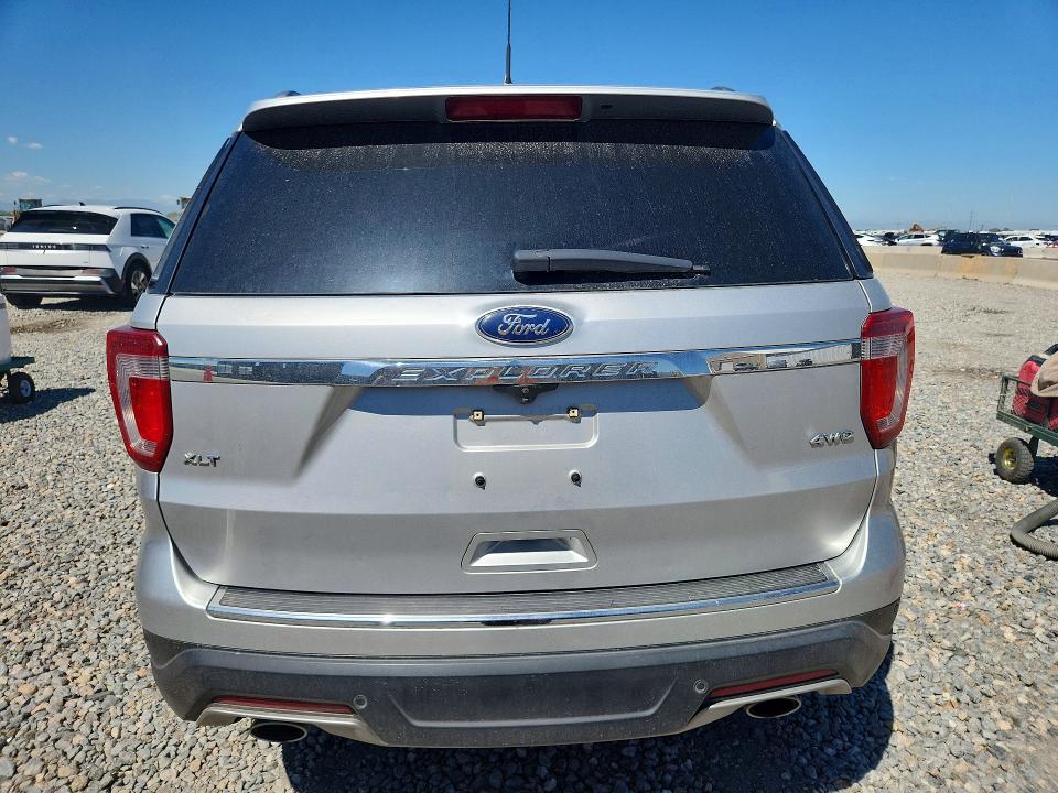 65667536 :رقم المزاد ، 1FM5K8D86JGB91054 vin ، 2018 Ford Explorer مزاد بيع