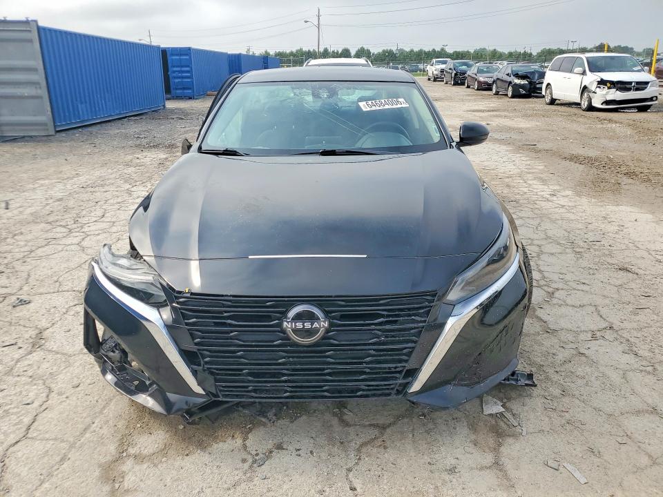 64684006 :رقم المزاد ، 1N4BL4DV0PN326655 vin ، 2023 Nissan Altima مزاد بيع