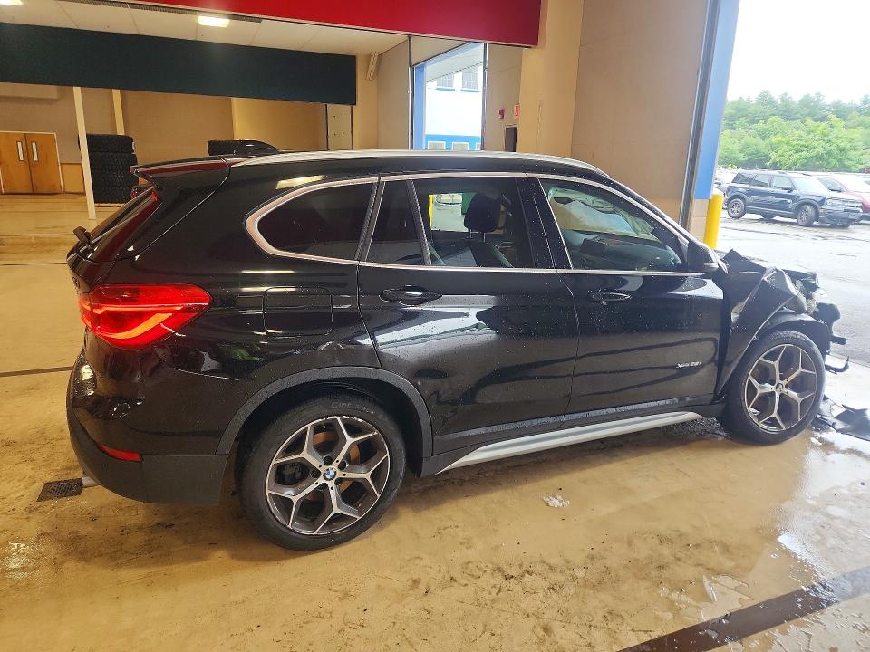Продаж на аукціоні авто 2017 Bmw X1, vin: WBXHT3Z38H4A58148, номер лоту: 60872776