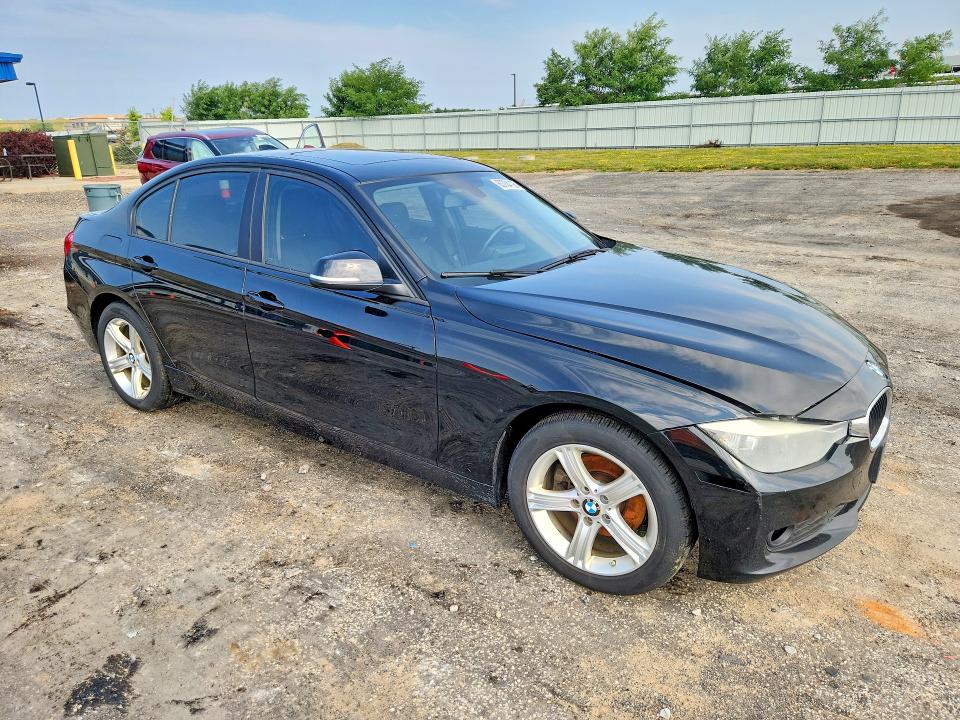Продаж на аукціоні авто 2014 Bmw 320, vin: WBA3C3C51EF984001, номер лоту: 63704126