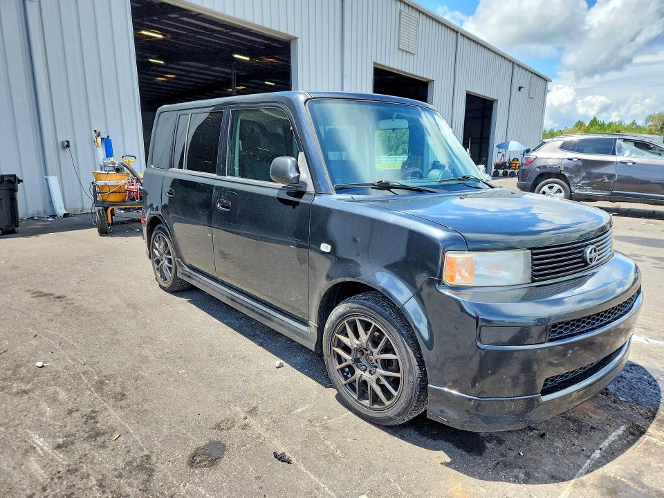 63529516 :رقم المزاد ، JTLKT324840147534 vin ، 2004 Scion Xb مزاد بيع