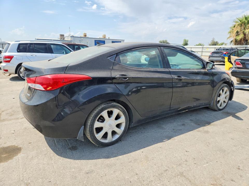 64789466 :رقم المزاد ، KMHDH4AE2DU686970 vin ، 2013 Hyundai Elantra مزاد بيع
