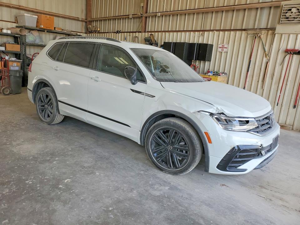 2022 Volkswagen Tiguan მანქანა იყიდება აუქციონზე, vin: 3VVCB7AX8NM135017, აუქციონის ნომერი: 66836456