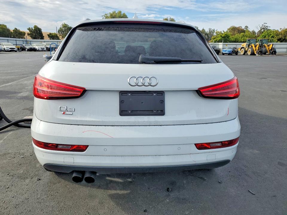 Продаж на аукціоні авто 2018 Audi Q3, vin: WA1BCCFS5JR005616, номер лоту: 65283306