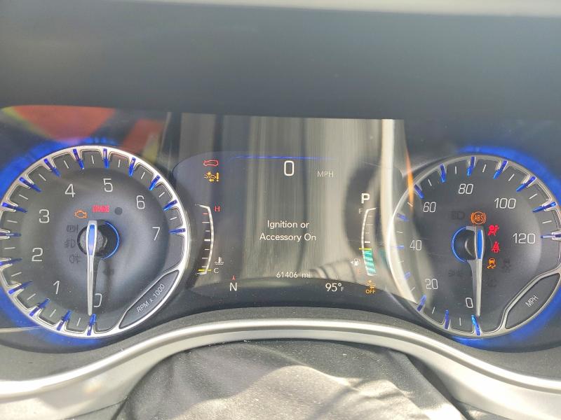 64335556 :رقم المزاد ، 2C4RC1EG0LR262797 vin ، 2020 Chrysler Pacifica مزاد بيع