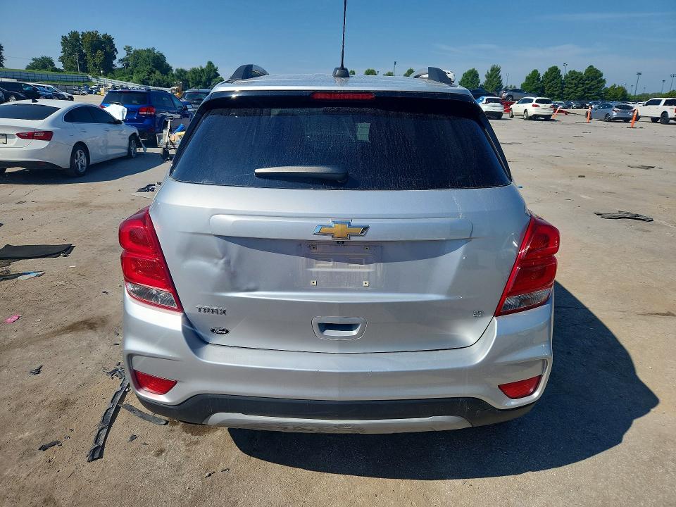 65709156 :رقم المزاد ، KL7CJLSBXJB651214 vin ، 2018 Chevrolet Trax مزاد بيع