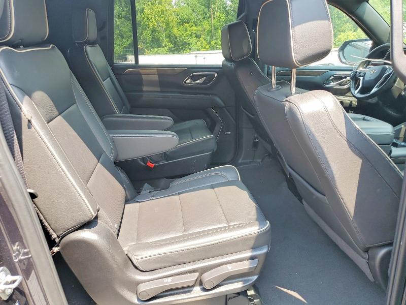 2023 Chevrolet Suburban მანქანა იყიდება აუქციონზე, vin: 1GNSCFKD8PR552684, აუქციონის ნომერი: 64738776