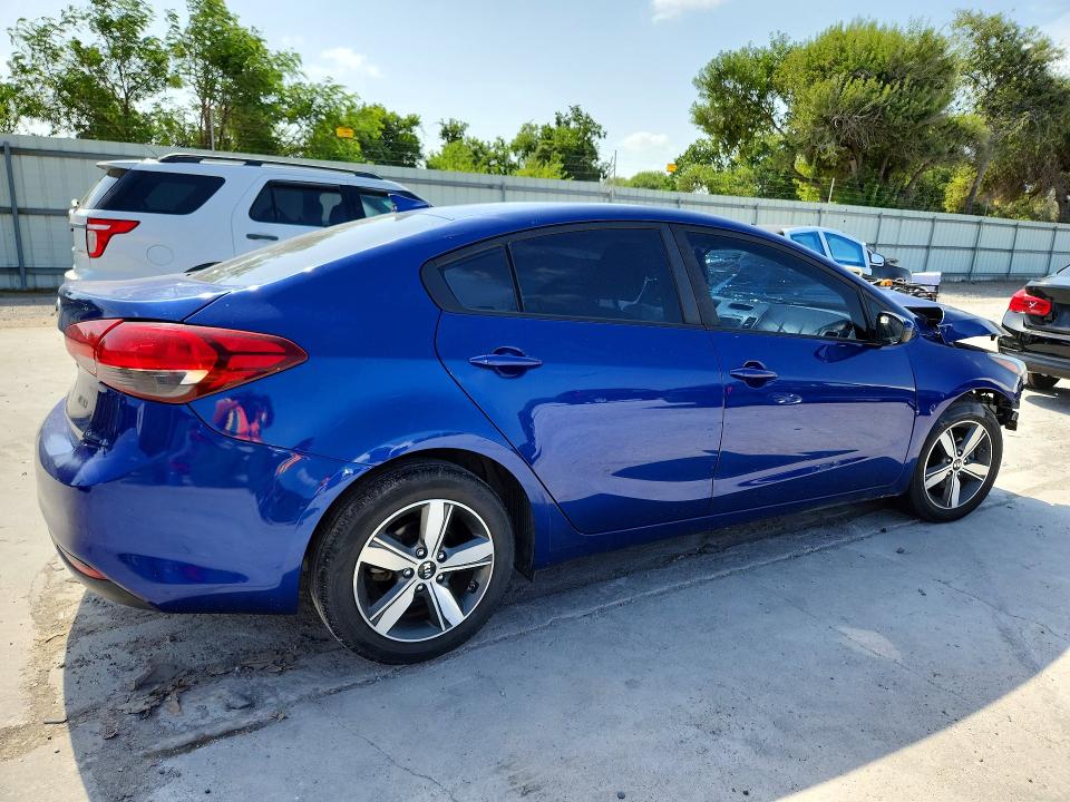 Продажа на аукционе авто 2018 Kia Forte, vin: 3KPFL4A71JE242972, номер лота: 64032686
