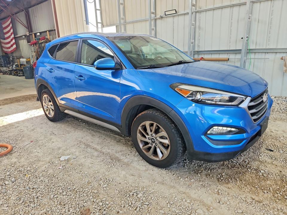63482386 :رقم المزاد ، KM8J33A48JU724183 vin ، 2018 Hyundai Tucson مزاد بيع