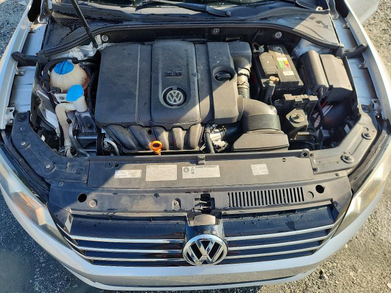 Продаж на аукціоні авто 2013 Volkswagen Passat, vin: 1VWBP7A37DC115122, номер лоту: 64450276