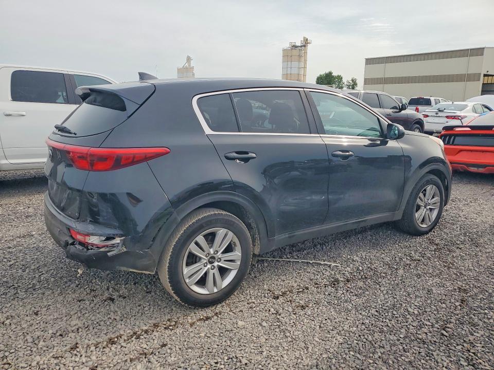 64217366 :رقم المزاد ، KNDPM3ACXH7117388 vin ، 2017 Kia Sportage مزاد بيع