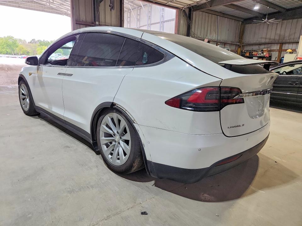 2016 Tesla Model X მანქანა იყიდება აუქციონზე, vin: 5YJXCBE49GF016562, აუქციონის ნომერი: 65206076