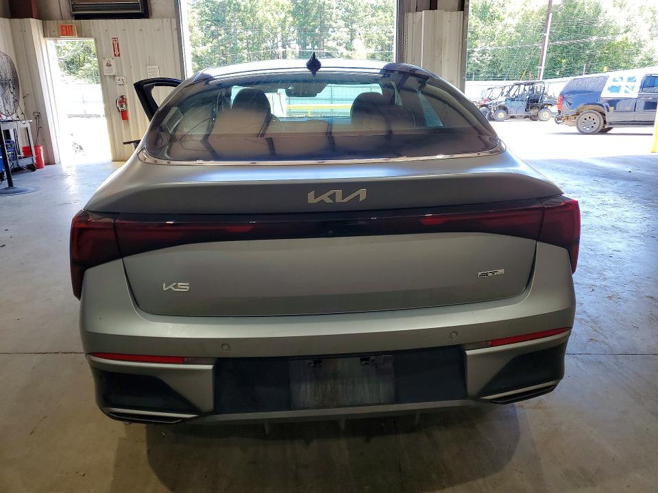2026 Kia K5 მანქანა იყიდება აუქციონზე, vin: KNAG64J73T5462332, აუქციონის ნომერი: 65517106