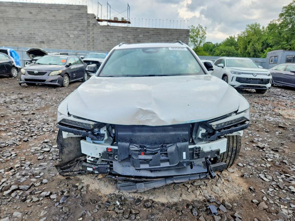 2024 Acura Zdx მანქანა იყიდება აუქციონზე, vin: 4W5KHNRL4RZ512447, აუქციონის ნომერი: 66254546