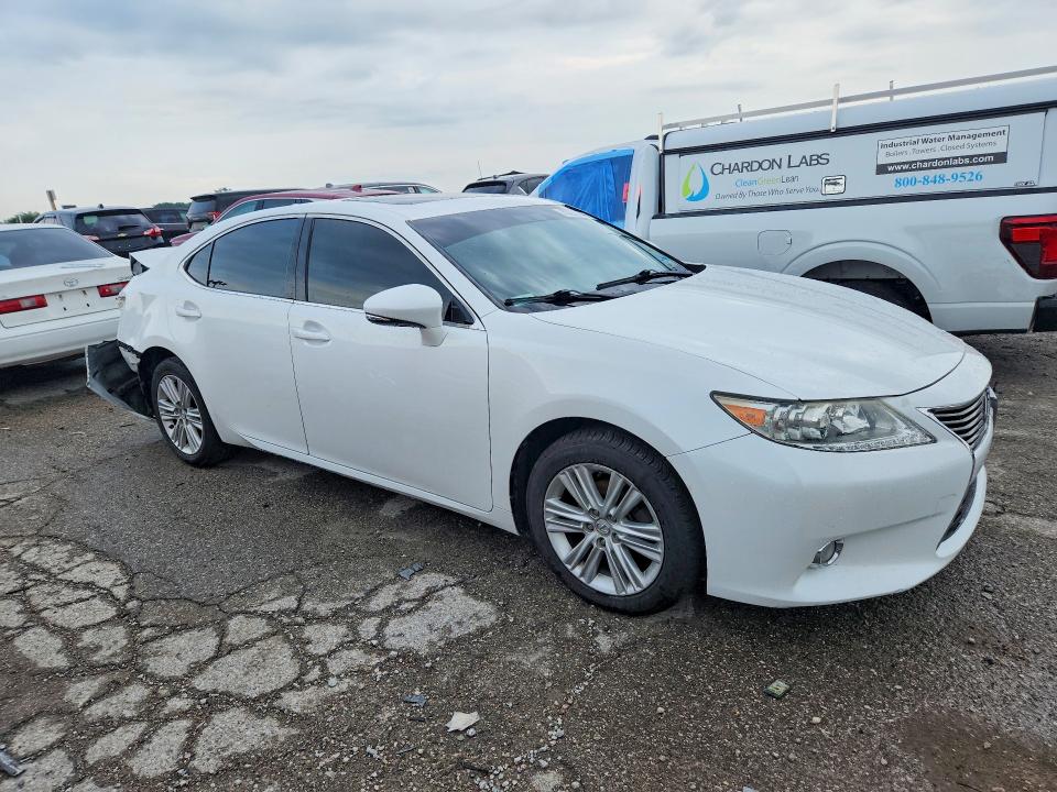 63256846 :رقم المزاد ، JTHBK1GG1F2160718 vin ، 2015 Lexus Es مزاد بيع