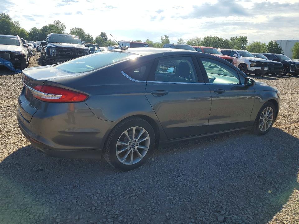 Продаж на аукціоні авто 2017 Ford Fusion, vin: 3FA6P0H73HR106855, номер лоту: 63444576
