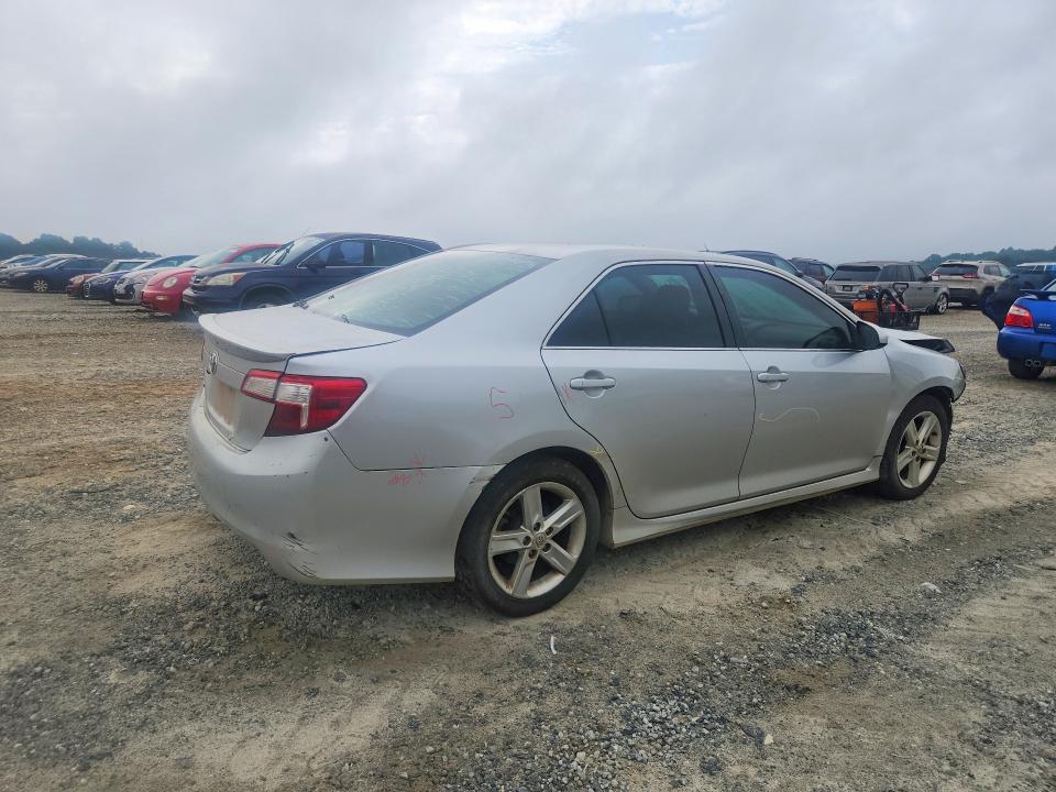 Aukcja sprzedaży 2013 Toyota Camry, vin: 4T1BF1FK3DU715418, numer aukcji: 63881036