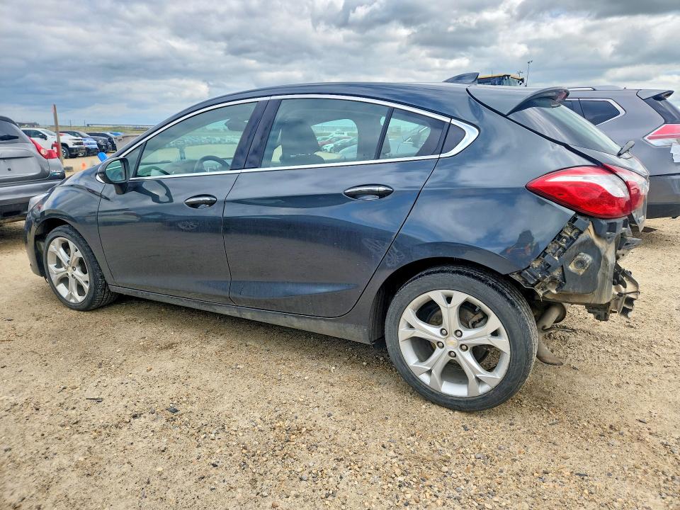 64098736 :رقم المزاد ، 3G1BF6SM1JS651893 vin ، 2018 Chevrolet Cruze مزاد بيع