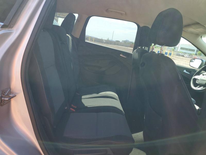Продажа на аукционе авто 2017 Ford Escape, vin: 1FMCU9GD6HUE49777, номер лота: 63448456