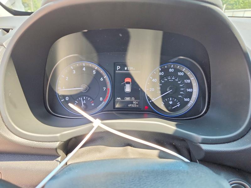 64130166 :رقم المزاد ، KM8K32AB7NU768307 vin ، 2022 Hyundai Kona مزاد بيع